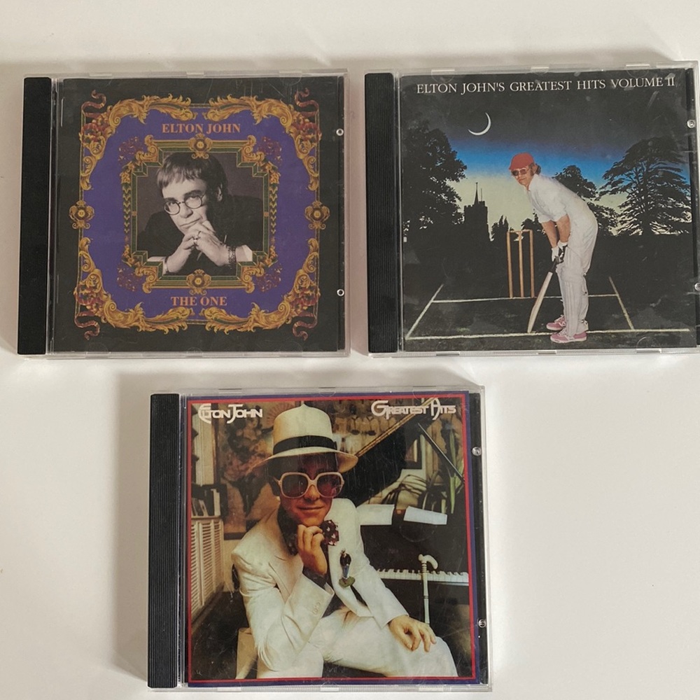 3 great Elton John CD’s